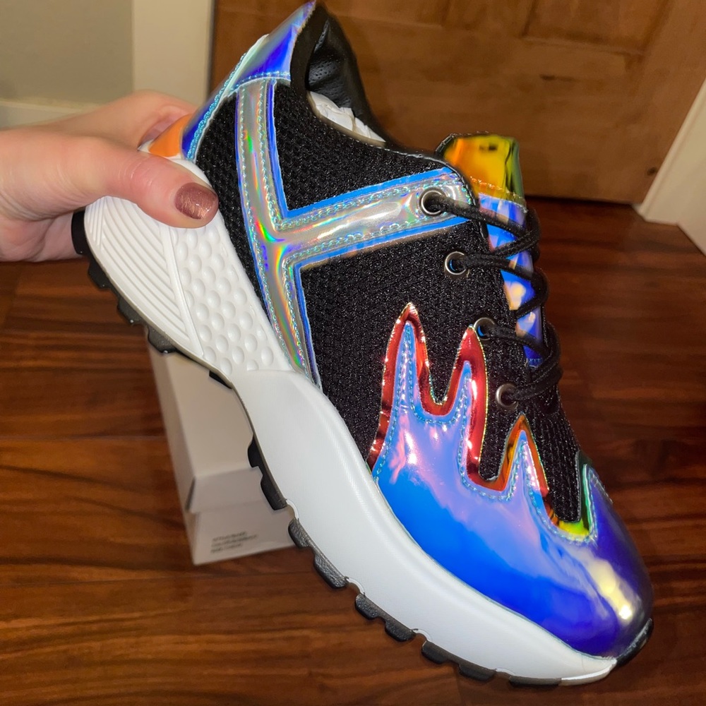YRU Blaz3 Blue holographic sneakers